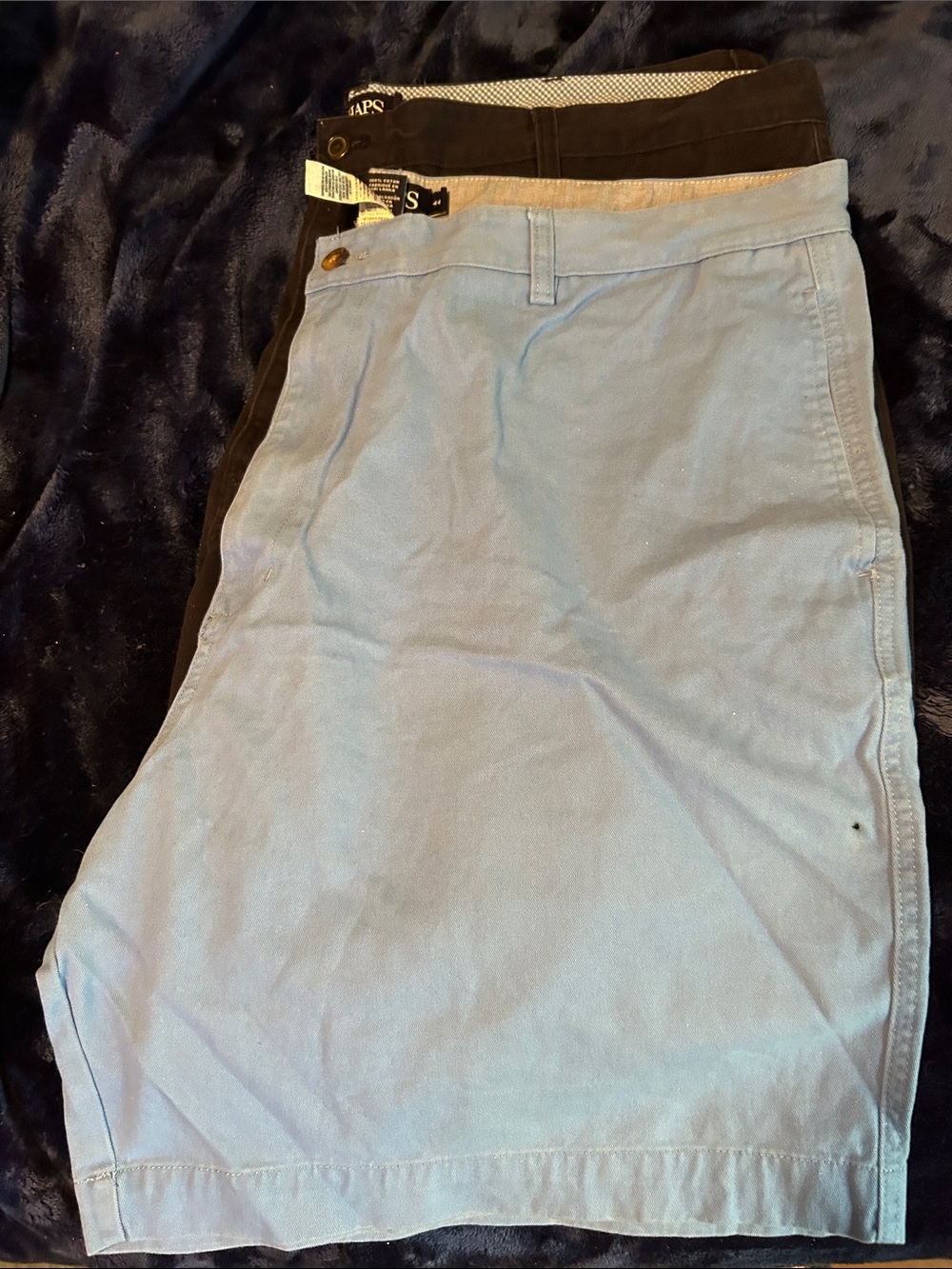 Chaps Men's Light Blue and Black Flat Front Shorts Set